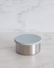 Load image into Gallery viewer, Stainless steel container with leakproof silicone lid for food storage. Perfect for storing leftovers, soups & salads