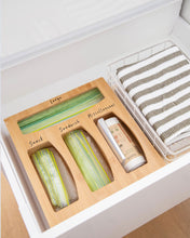Load image into Gallery viewer, Vinyl labels that peel back and stick onto sandwich bag organiser products such as glad sandwich bags, oven bags, rubbish bags and more