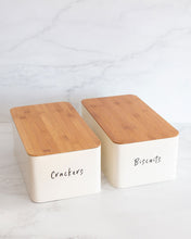 Load image into Gallery viewer, Biscuit and cracker container set sealed with bamboo lid and silicone seal, used to store biscuits, crackers, and bread