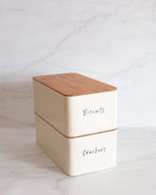 Load image into Gallery viewer, Biscuit and cracker container set sealed with bamboo lid and silicone seal, used to store biscuits, crackers, and bread