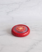 Load image into Gallery viewer, Silicone tomato saver pod with flexible lid designed to keep cut tomatoes fresh and prevent drying