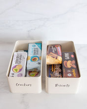 Load image into Gallery viewer, Biscuit and cracker container set sealed with bamboo lid and silicone seal, used to store biscuits, crackers, and bread