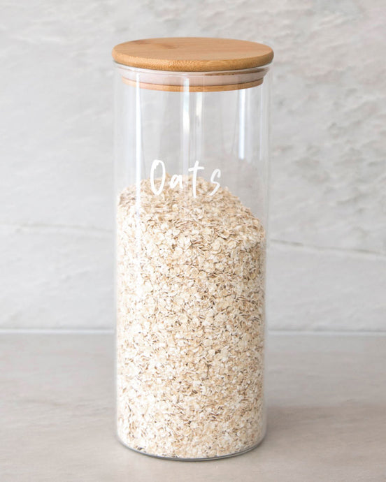 Glass jar with a bamboo lid and silicone seal for storing oats, muesli and rice
